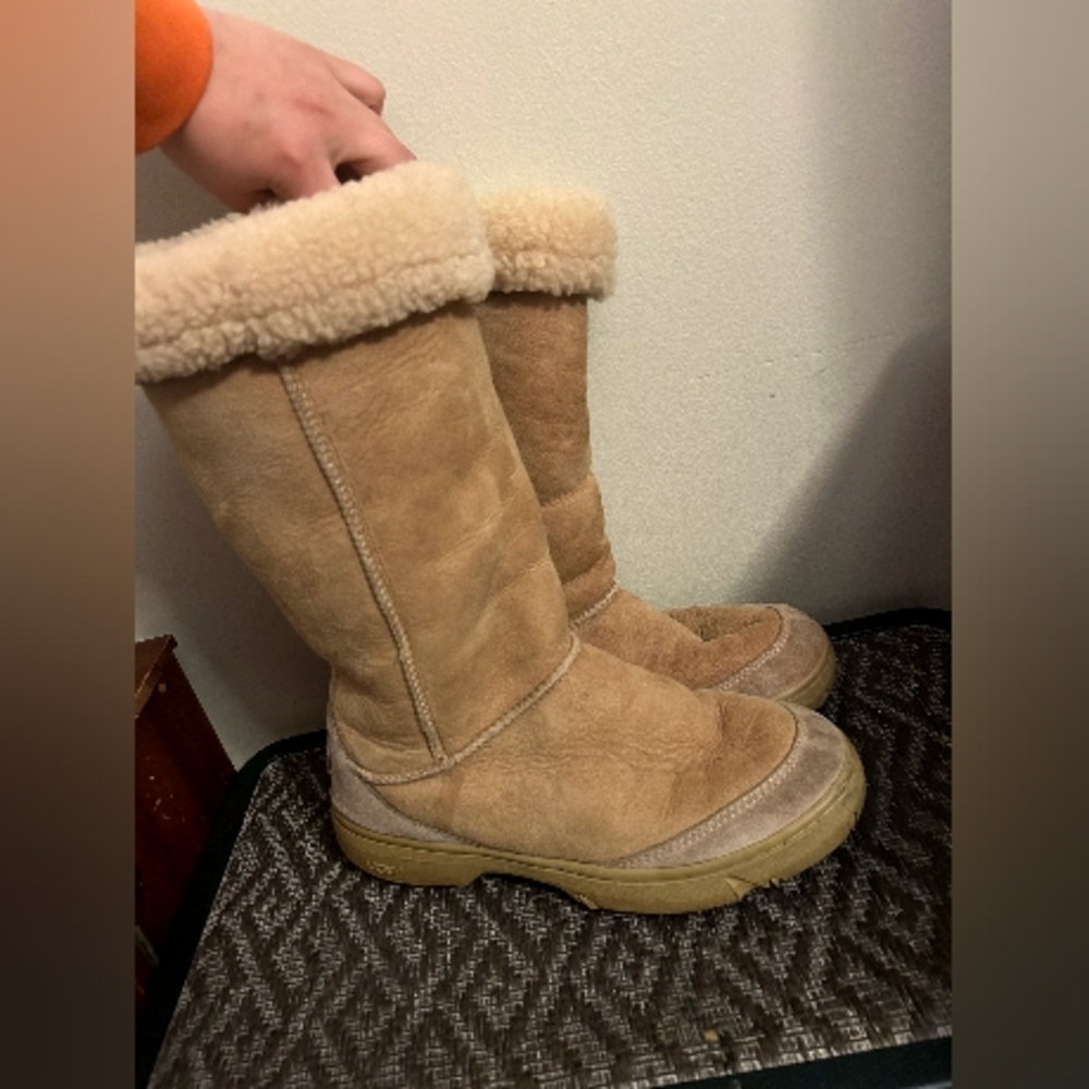 UGG Tan Winter Boots with Sheepskin Lining